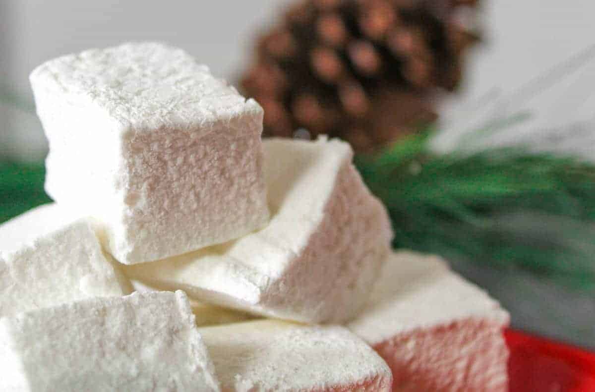 Easy-Homemade-Marshmallows