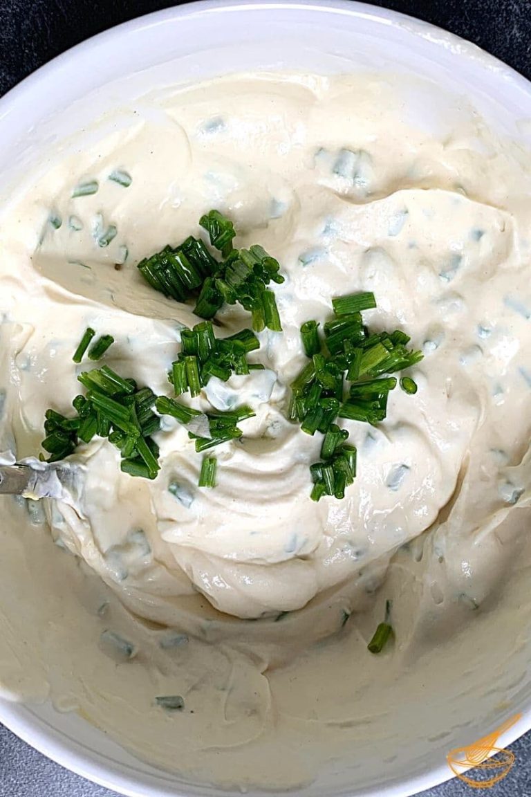 Delicious homemade Chive Sauce in 5 minutes