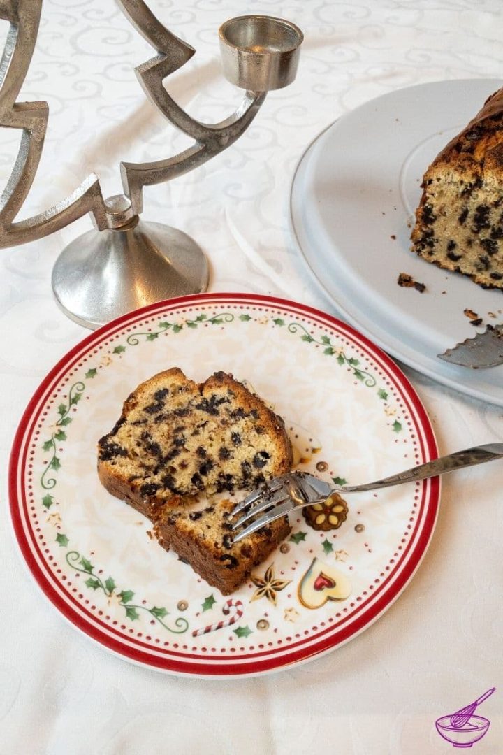 delicious chocolate chip ricotta loaf cake