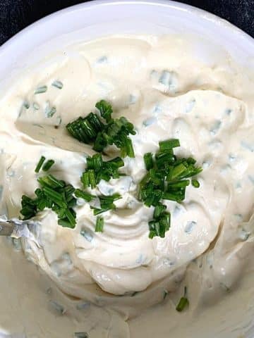 cropped-chive-sauce-Recipe-blog-CGF.jpg