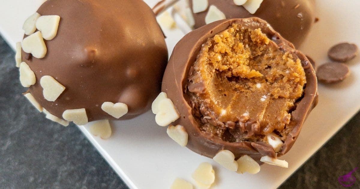 Lotus Biscoff Cake Pops