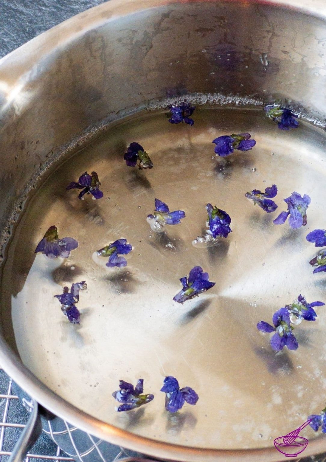 How to make Candied Violets