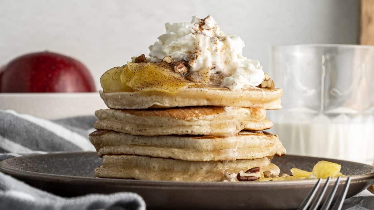 Happy pancakes day! 94 savory and sweet pancake recipes for you to try!