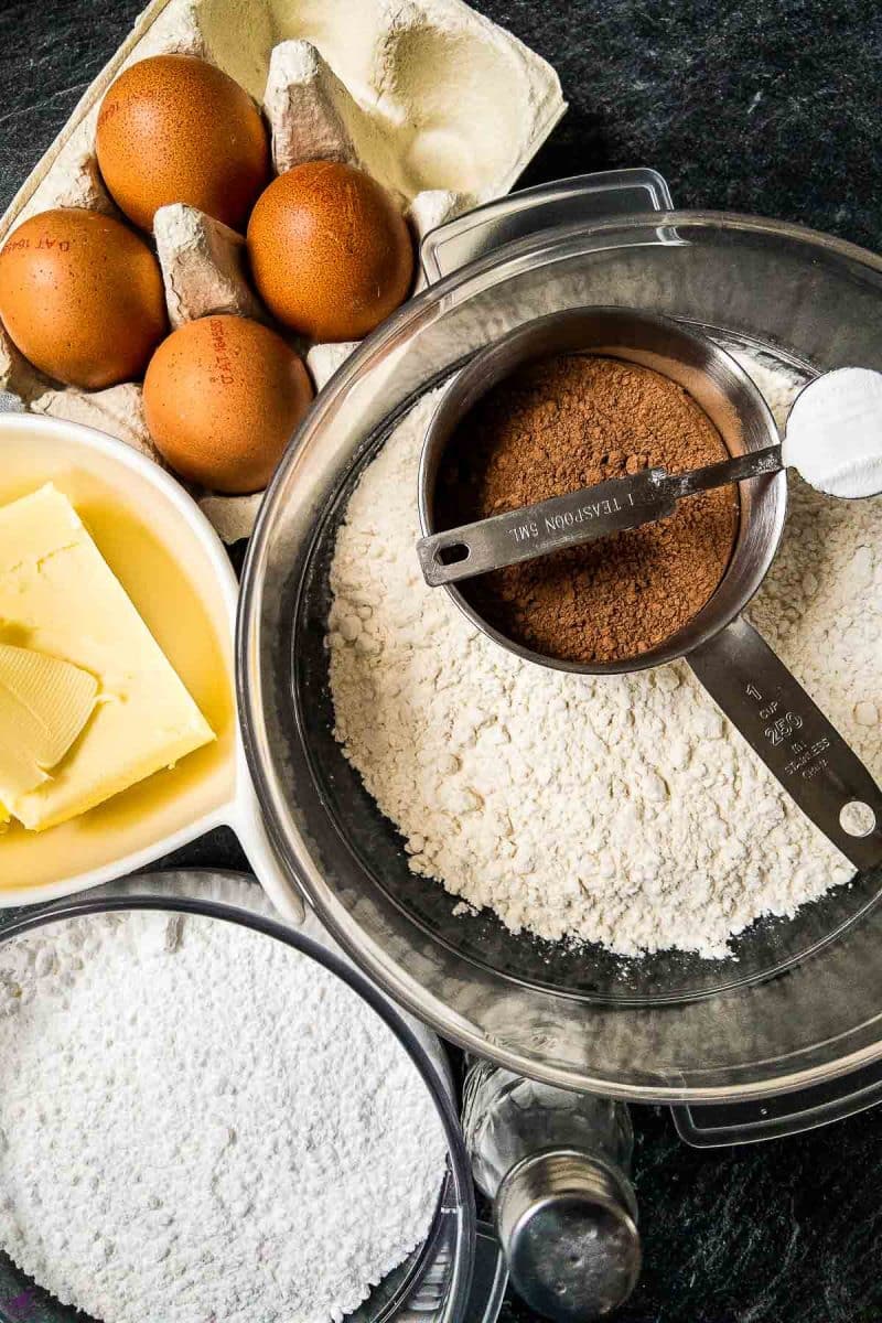 Ingredients for the chocolate muffin. 