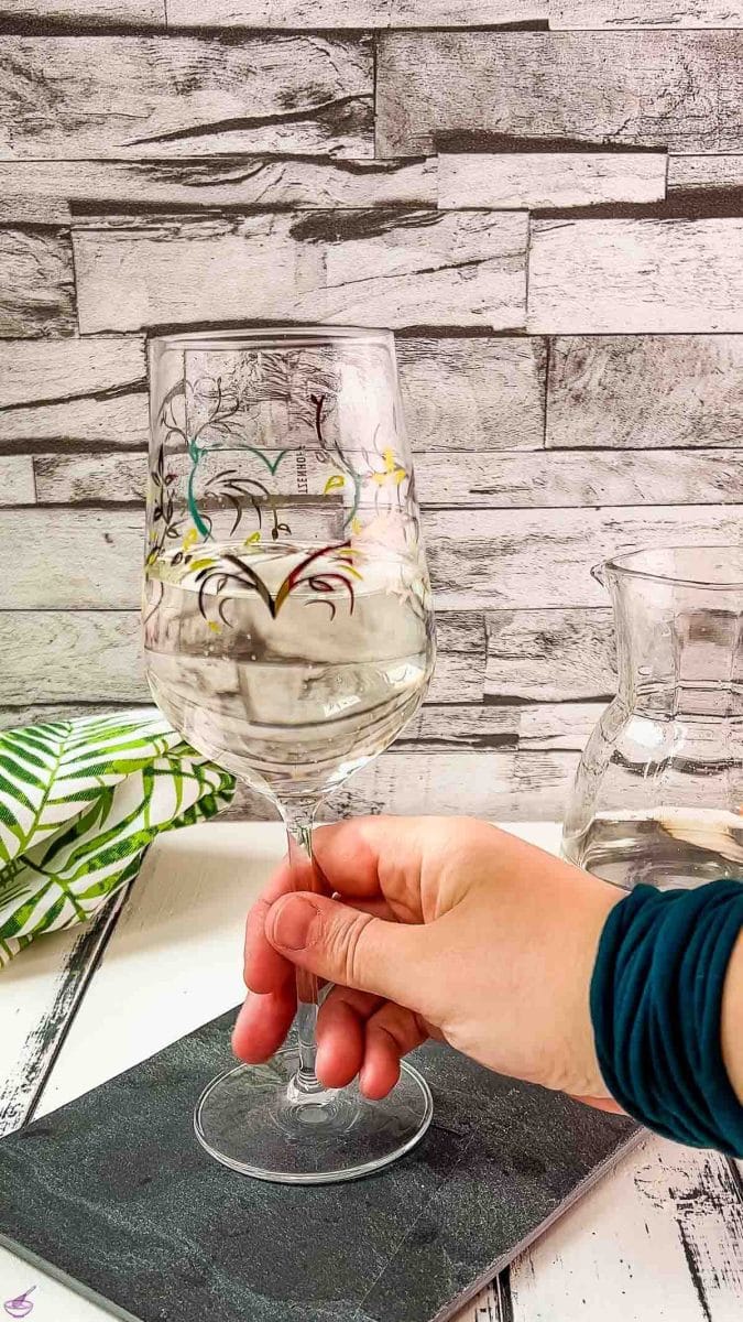 A gorgeous glass filled with a refreshing white wine spritzer! Enjoy!