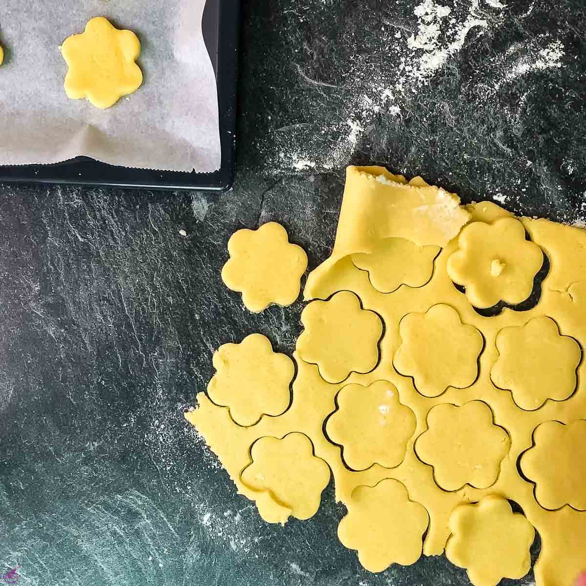 Flower shape cut out sugar dough.