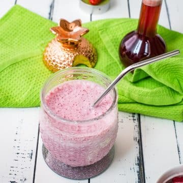 Deliciously creamy strawberry milkshake with only four ingredients.