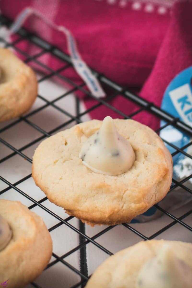 Gorgeous Cookies 'n Cream Blossom Cookies placed on cooling rack.