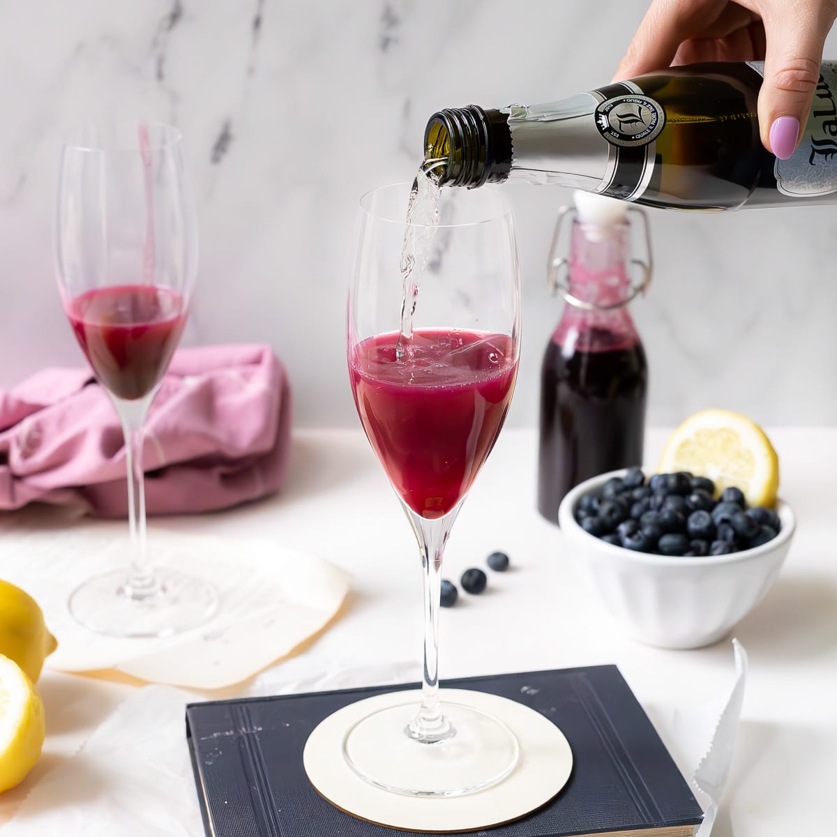 Indulge in brunch bliss with our curated collection of 35 sensational mimosa recipes! From classic to creative, there's a bubbly blend for every brunch occasion. Cheers to sparkling mornings!