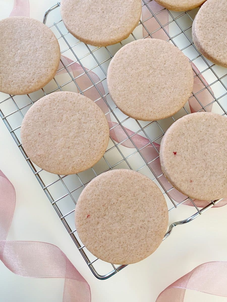 32 Irresistible Sugar Cookie Recipes for National Sugar Cookie Day on July 9th!