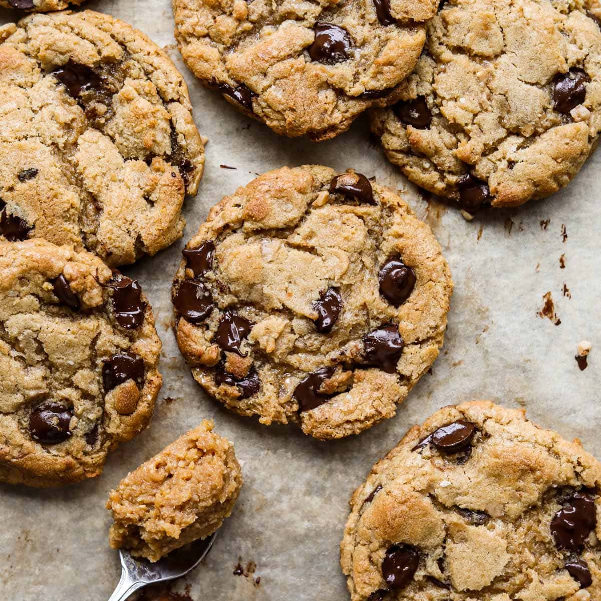 Dive into 50 irresistible chocolate chip cookie recipes! From classic to unique, find your new favorite treat.