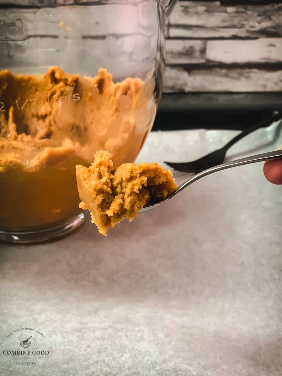 1 teaspoon peanut butter cookie mix for small cookies.