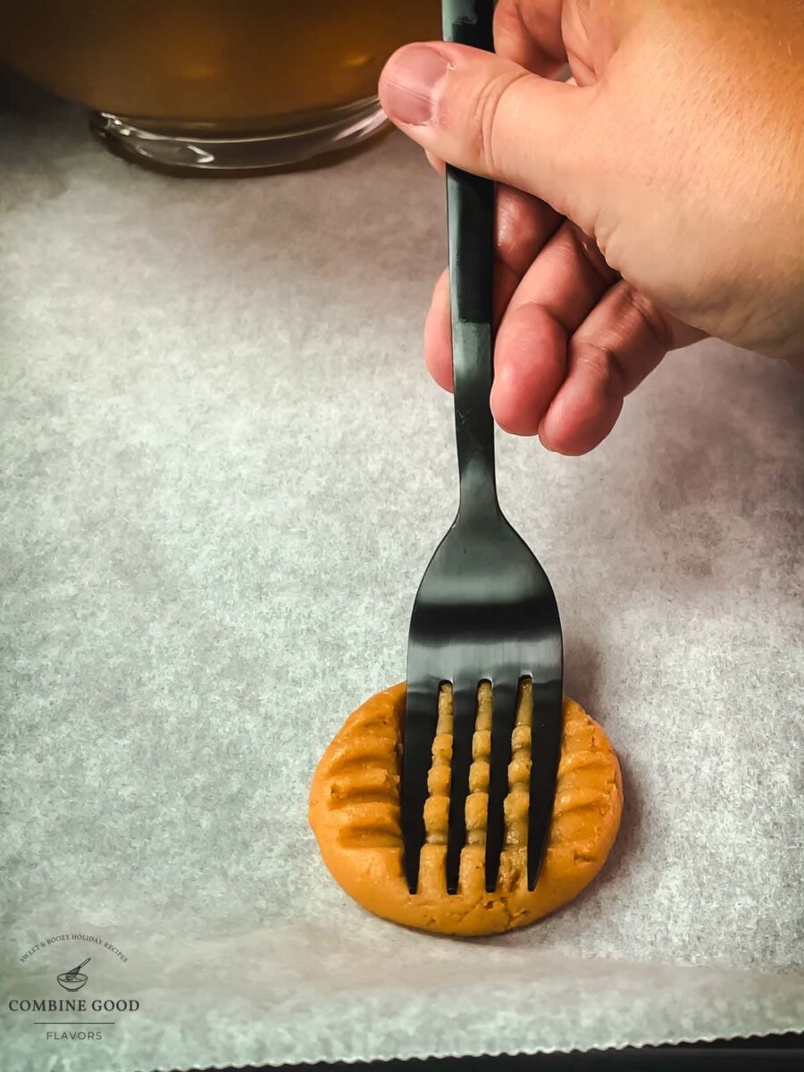 Make a crisscross pattern on your peanut butter cookie using a fork.