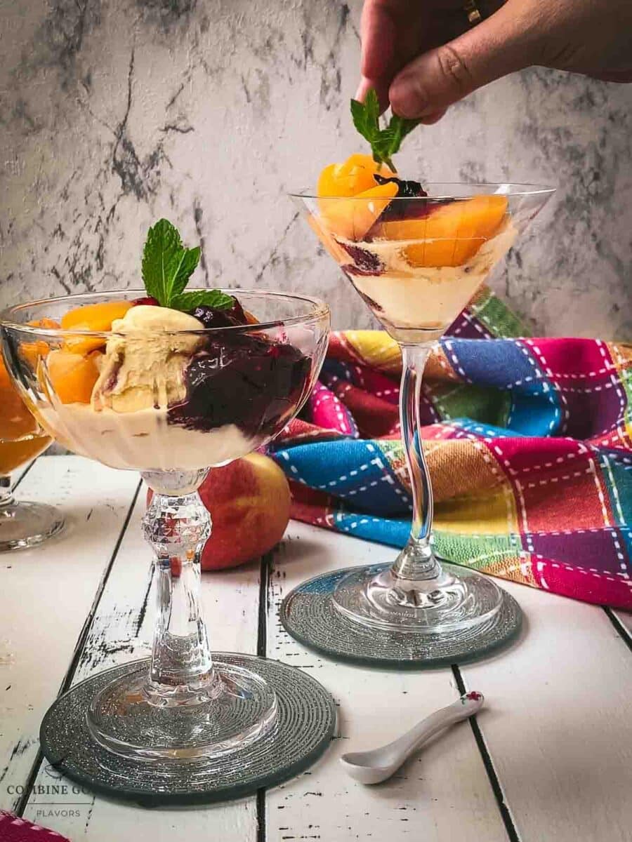 Garnish with mint leaves.