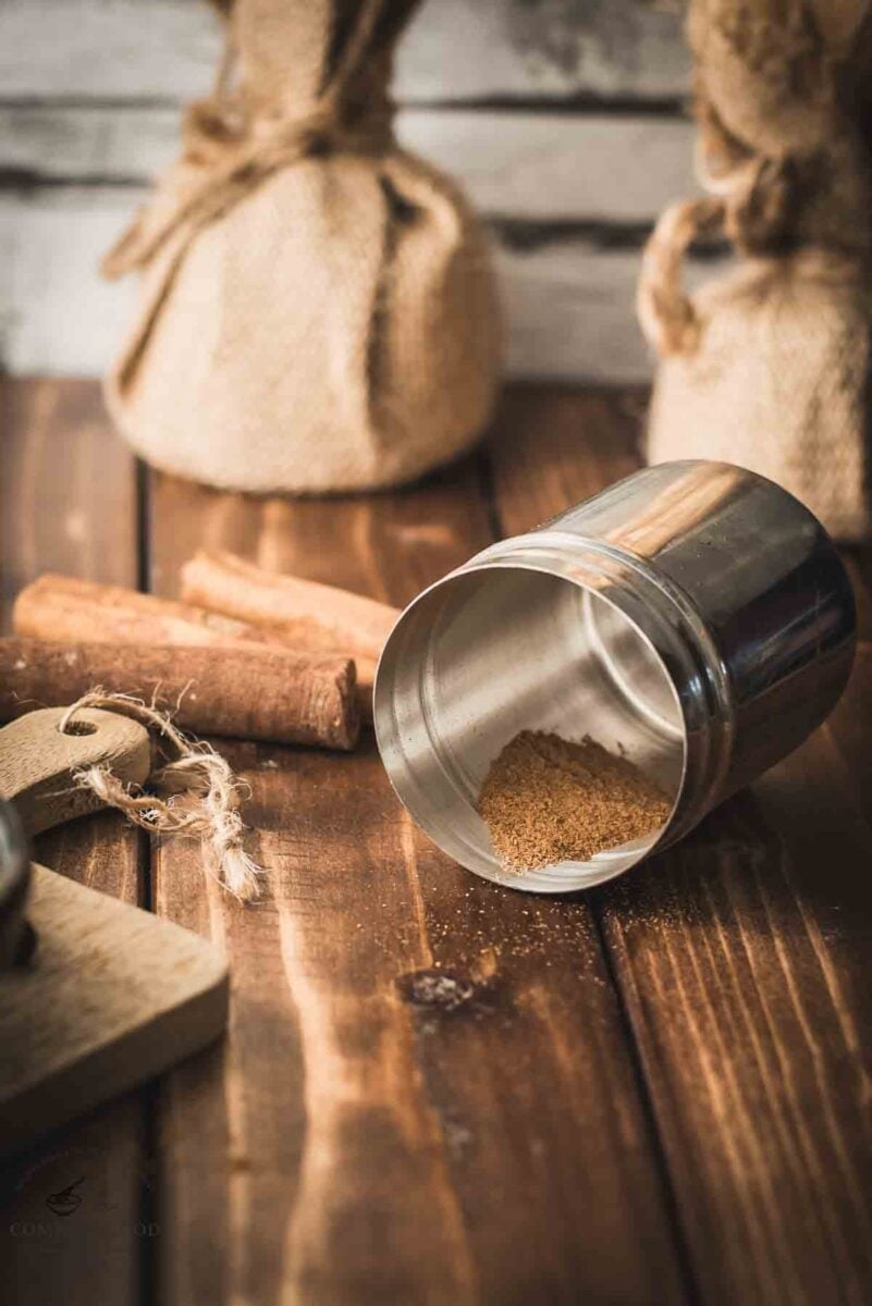 cinnamon - vintage still life - cooking in the old kitchen