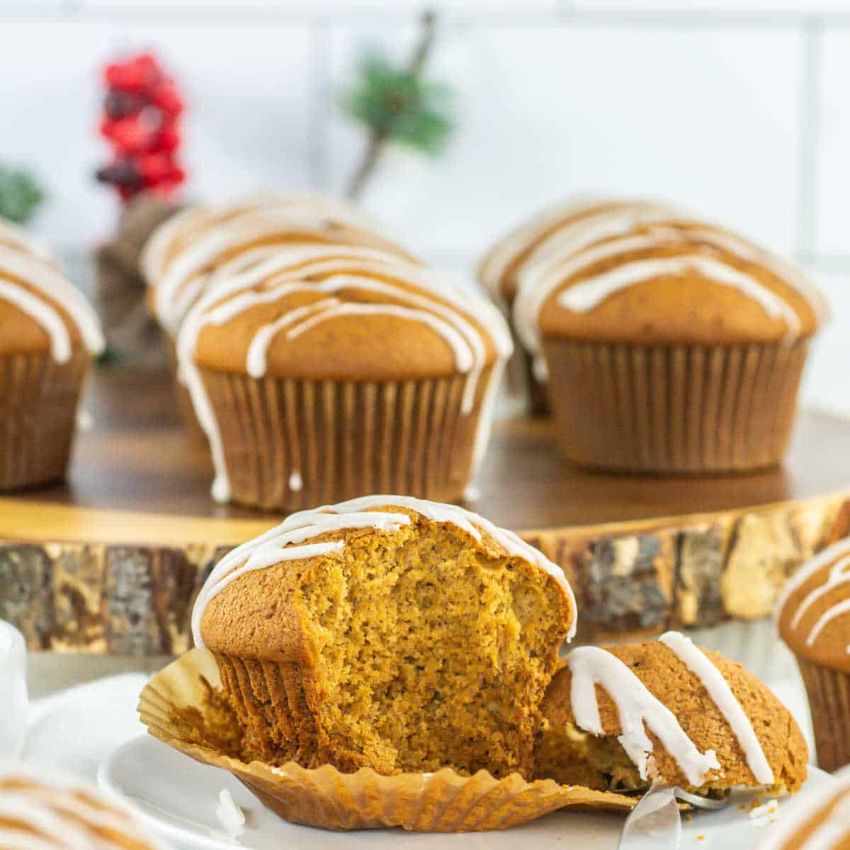 gingerbread muffins
