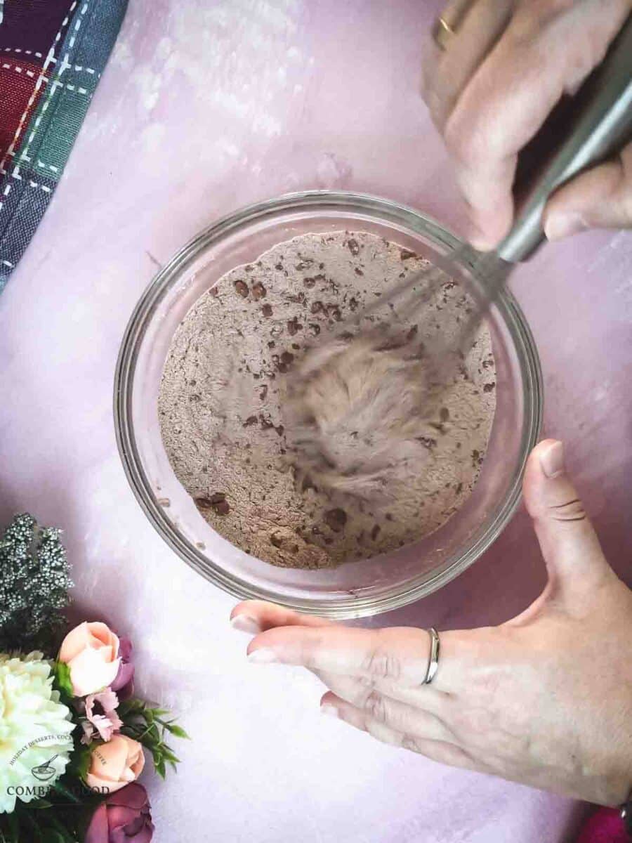 Whisk together the dry ingredients.