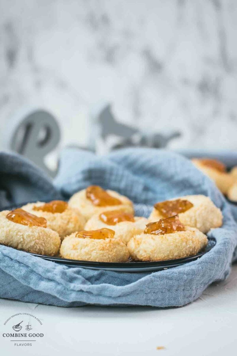 Delicious fig jam cookies, placed on a blue white plate.
