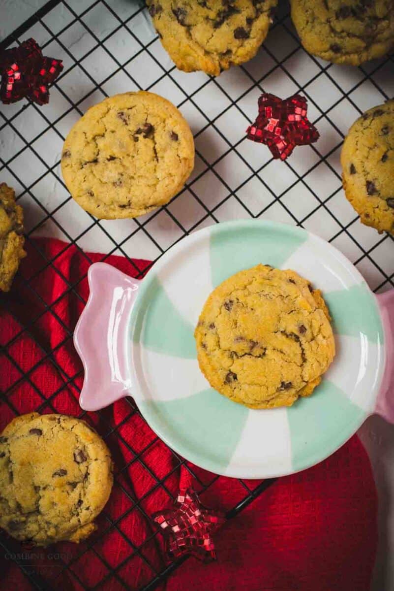 Vanilla pudding chocolate chip cookies arranged on a cooling rack.